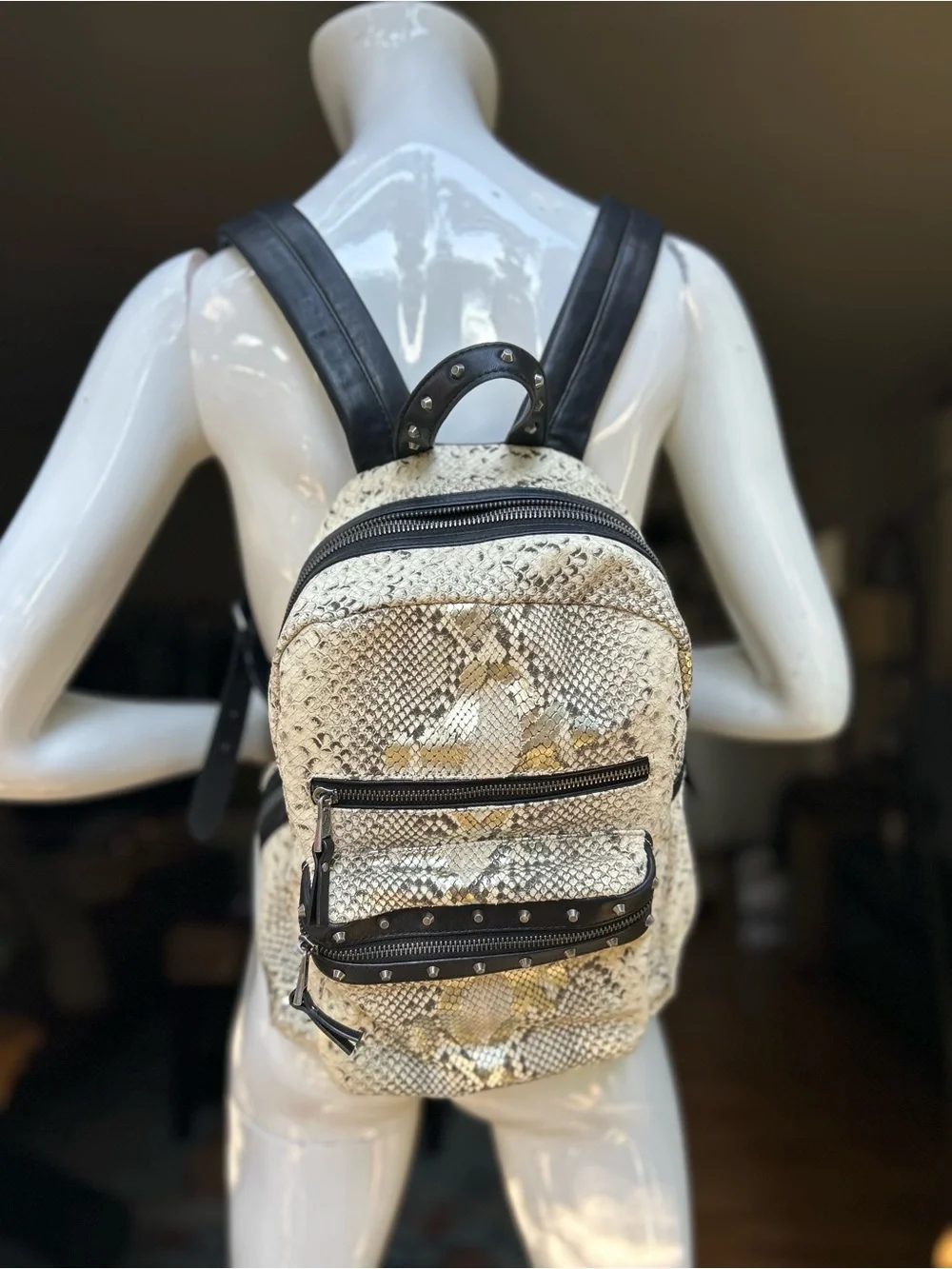 Ash leather backpack